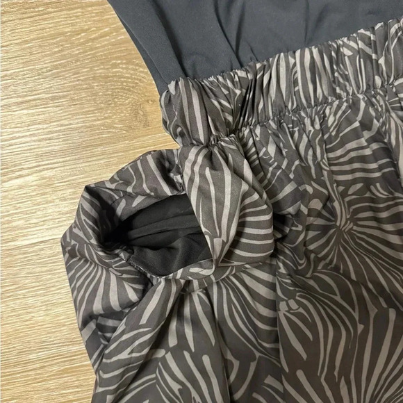 Free People FP Movement Black All Strapped Onesie Jumpsuit Harem Pants Size XS - Picture 6 of 15